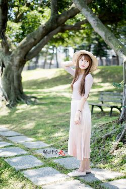 国产又粗又黄又爽又硬的图片